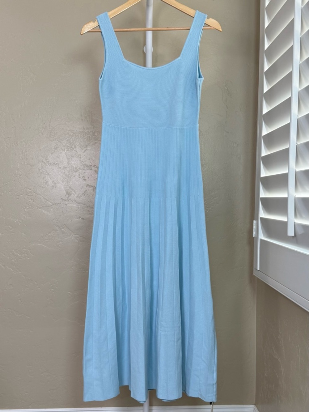 Commense Square Neck Ribbed Knit Pleated Midi Dress Light Blue Small NWT - Picture 4 of 9